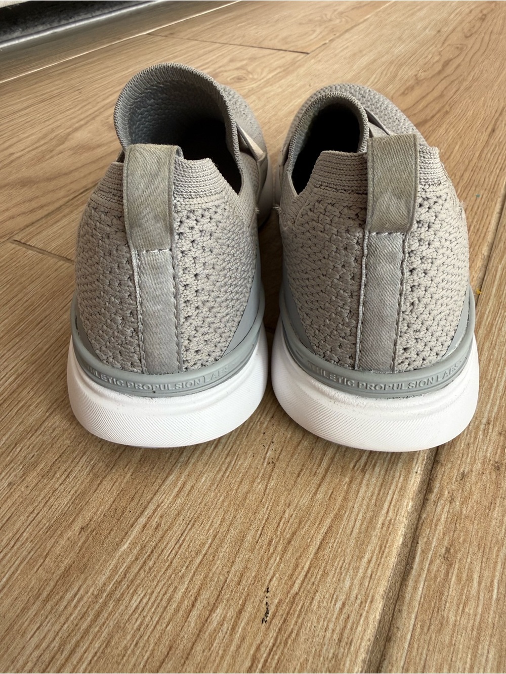 APL TechLoom Bliss Sneaker- Cement/White - Picture 4 of 5